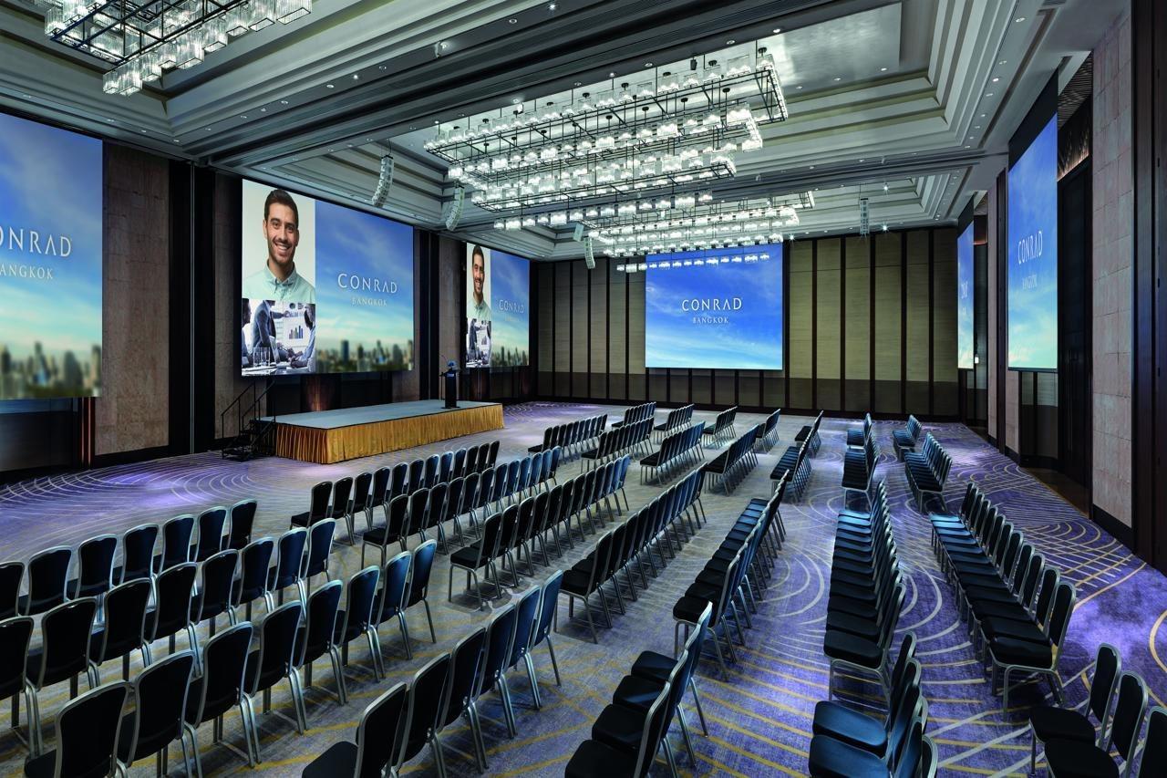 Doubletree By Hilton Bangkok Ploenchit Exterior foto